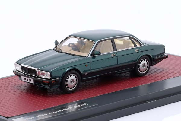 JAGUAR XJR (J40) YEAR OF CONSTRUCTION 1991-1995 BLUE METALLIC / ЯГУАР КСДЖР J40 СИНИЙ МЕТАЛЛИК