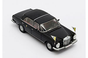 MERCEDES-BENZ 300SEL W109 LANDAULETTE ЗАКРЫТЫЙ VATICAN CITY 1967 ЧЕРНЫЙ — фото 3