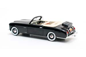 PACKARD 120 VIGNALE CONVERTIBLE 1948 BLACK — фото 2