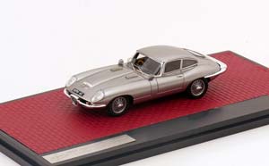 JAGUAR E-TYP COUPE COOMBS FRUA 1966 SILVER