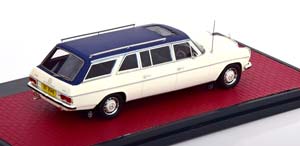 MERCEDES 230/8 W114 LWB CRAYFORD ESTATE 1971 WHITE BLUE — фото 2