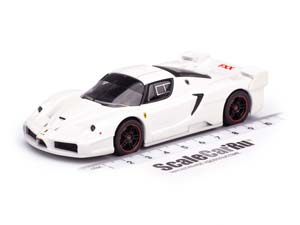FERRARI FXX 2008 WHITE PEARL MICA /BLACK RIMS — фото 14