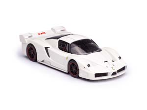 FERRARI FXX 2008 WHITE PEARL MICA /BLACK RIMS — фото 6