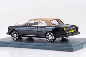 BENTLEY CORNICHE FHC 1977 BLACK/BEIGE — фото 4