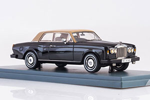 BENTLEY CORNICHE FHC 1977 BLACK/BEIGE — фото 6