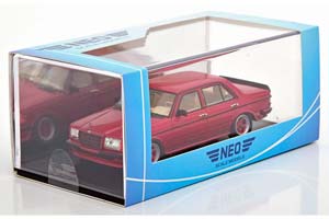 MERCEDES W123 AMG 1980 DARK RED METALLIC / МЕРСЕДЕС W123 AMG 1980 ТЕМНО-КРАСНЫЙ МЕТАЛЛИК — фото 3