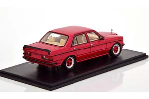 MERCEDES W123 AMG 1980 DARK RED METALLIC / МЕРСЕДЕС W123 AMG 1980 ТЕМНО-КРАСНЫЙ МЕТАЛЛИК — фото 2