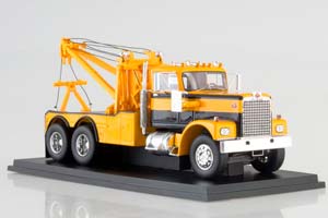 DIAMOND REO TOW TRUCK 1971 YELLOW/BLACK / DIAMOND REO ЭВАКУАТОР 1971 ЖЕЛТЫЙ/ЧЕРНЫЙ — фото 6