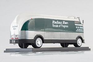 GM FUTURLINER DARK GREEN/WHITE PARADE OF PROGRESS WITHOUT SHOWCASE — фото 4