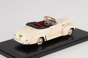 CHEVROLET SPECIAL DE LUXE CONVERTIBLE 1941 BEIGE — фото 2