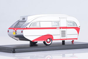 AERO FLITE FALCON TRAVEL TRAILER 1947 SILVER/RED — фото 2