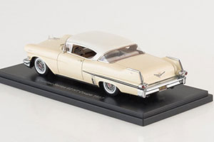 CADILLAC SERIES 62 HARDTOP COUPE 1957 LEGHORN CREAM/WHITE — фото 4