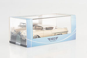 CADILLAC SERIES 62 HARDTOP COUPE 1957 LEGHORN CREAM/WHITE — фото 7