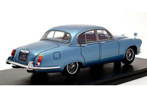 JAGUAR 420 1967 METALLIC LIGHT BLUE — фото 2