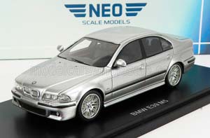 BMW 5-SERIES M5 E39 2002, SILVER