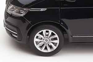 VW VOLKSWAGEN MULTIVAN T6.1 HIGHLINE ЧЕРНЫЙ — фото 22
