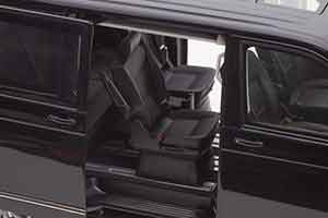 VW VOLKSWAGEN MULTIVAN T6.1 HIGHLINE ЧЕРНЫЙ — фото 10