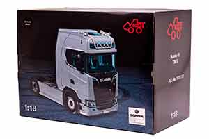 SCANIA 730S 4X2 V8 СЕДЕЛЬНЫЙ ТЯГАЧ, ЧЕРНЫЙ С НАНЕСЕНИЕМ V8 — фото 17