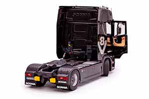 SCANIA 730S 4X2 V8 СЕДЕЛЬНЫЙ ТЯГАЧ, ЧЕРНЫЙ С НАНЕСЕНИЕМ V8 — фото 4
