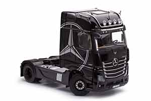 MERCEDES-BENZ ACTROS GIGASPACE 4X2 СЕДЕЛЬНЫЙ ТЯГАЧ, (С РАБОТАЮЩИМ СВЕТОМ) ЧЕРНЫЙ С РИСУНКОМ МЕРСЕДЕС — фото 13