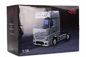 MERCEDES-BENZ ACTROS GIGASPACE 4X2 СЕДЕЛЬНЫЙ ТЯГАЧ, (С РАБОТАЮЩИМ СВЕТОМ) ЧЕРНЫЙ С РИСУНКОМ МЕРСЕДЕС — фото 23