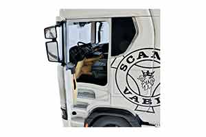 SCANIA 730S 4X2 V8 & LOHR CAR TRANSPORTER СОЧЛЕНЕННЫЙ АВТОВОЗ, БЕЛЫЙ С ЧЕРНЫМ — фото 10