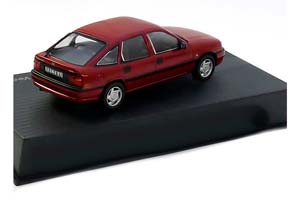 OPEL VECTRA A GL 1988-1995 DARKRED — фото 2