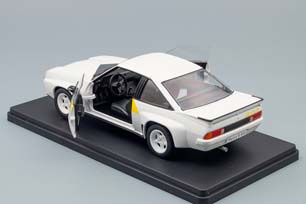 OPEL MANTA B 400 1981 WHITE GREY YELLOW — фото 5