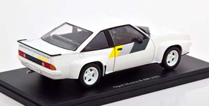OPEL MANTA B 400 1981 WHITE GREY YELLOW — фото 2