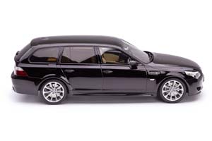 BMW E61 M5 TOURING 2004 BLACK / БМВ М5 ТУРИНГ ЧЕРНЫЙ — фото 6