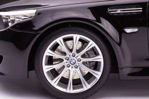 BMW E61 M5 TOURING 2004 BLACK / БМВ М5 ТУРИНГ ЧЕРНЫЙ — фото 9