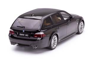 BMW E61 M5 TOURING 2004 BLACK / БМВ М5 ТУРИНГ ЧЕРНЫЙ — фото 2