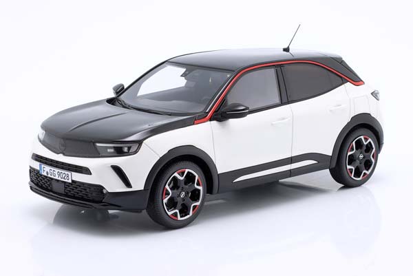 OPEL MOKKA-E GS LINE 2021 WHITE BLACK