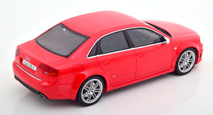 AUDI RS 4 (B7) 4.2 FSI КРАСНЫЙ — фото 2
