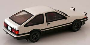 TOYOTA SPRINTER TRUENO APEX AE86 WHITE BLACK — фото 2