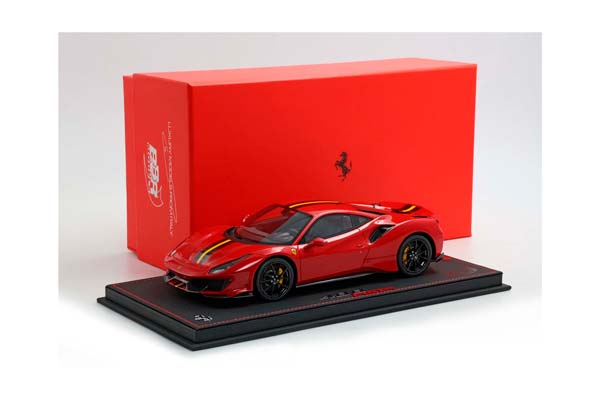 FERRARI 488 PISTA ROSSO CORSA WITH CARBON WHEELS AND YELLOW STRIPE / ФЕРРАРИ 488 ПИСТА КАРБОН КОЛЕСА ПОЛОСА 1:18 КРАСНЫЙ — фото 10