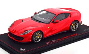 FERRARI 812 SUPERFAST 2017 RED