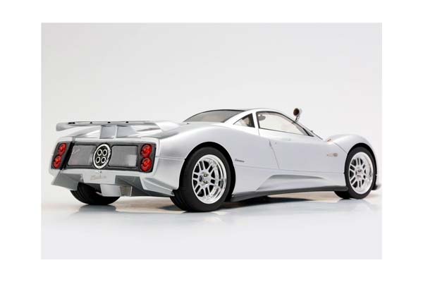 PAGANI ZONDA C12 001 1999 SILVER 20TH ANNIVERSARY RESTORATION / ПАГАНИ ЗОНДА К12 001 1999 20ТХ АННИВЕРСАРИ РЕСТОРАТИОН 1:18 СЕРЕБРИСТЫЙ — фото 4