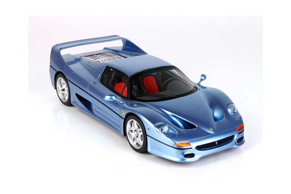FERRARI F50 COUPE 1995 MET. LIGHT BLU / ФЕРРАРИ Ф50 КУПЕ 1995 МЕТ ЛИГХТ 1:18 СИНИЙ — фото 3
