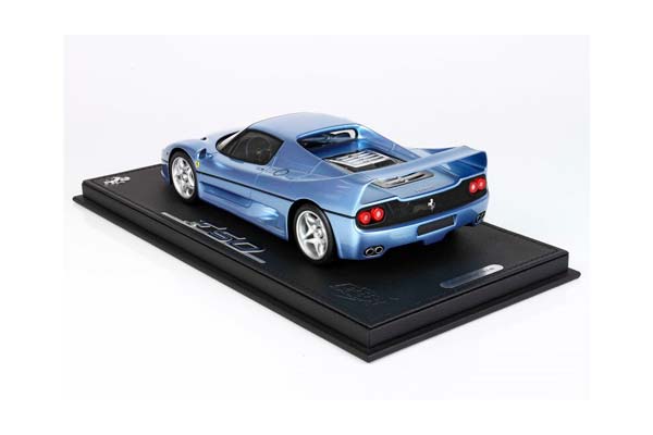 FERRARI F50 COUPE 1995 MET. LIGHT BLU / ФЕРРАРИ Ф50 КУПЕ 1995 МЕТ ЛИГХТ 1:18 СИНИЙ — фото 2