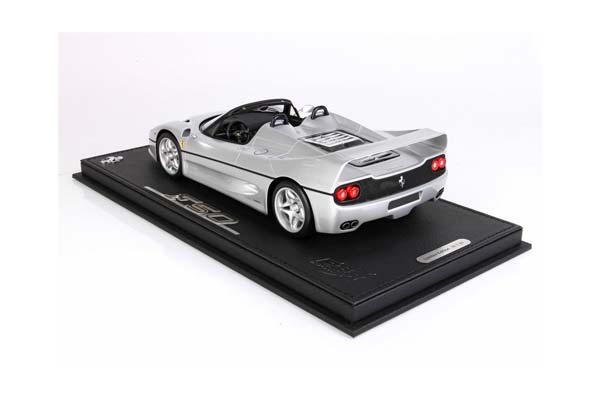 FERRARI F50 COUPE 1995 SPIDER VERSION METALLIC SILVER NURBURGRING / ФЕРРАРИ Ф50 КУПЕ 1995 СПАЙДЕР ВЕРСИОН МЕТАЛЛИК НУРБУРГРИНГ 1:18 СЕРЕБРИСТЫЙ — фото 2