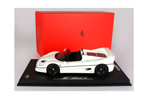 FERRARI F50 COUPE 1995 SPIDER VERSION AVUS WHITE RACE WHEELS / ФЕРРАРИ Ф50 КУПЕ 1995 СПАЙДЕР ВЕРСИОН АВУС РАКЕ КОЛЕСА 1:18 БЕЛЫЙ — фото 7
