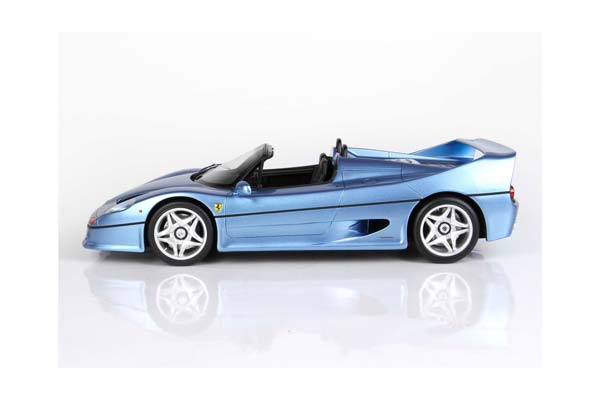 FERRARI F50 COUPE 1995 SPIDER VERSION CALIFORNIA LIGHT BLUE METALLIC / ФЕРРАРИ Ф50 КУПЕ 1995 СПАЙДЕР ВЕРСИОН КАЛИФОРНИА ЛИГХТ МЕТАЛЛИК 1:18 ГОЛУБОЙ — фото 8
