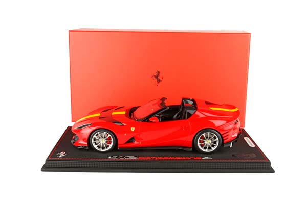 FERRARI 812 COMPETIZIONE A RED CORSA 322 / ФЕРРАРИ 812 КОМПЕТИЦИОНЕ А 322 1:18 КРАСНЫЙ — фото 5