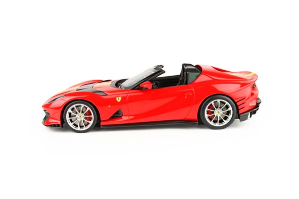 FERRARI 812 COMPETIZIONE A RED CORSA 322 / ФЕРРАРИ 812 КОМПЕТИЦИОНЕ А 322 1:18 КРАСНЫЙ — фото 6