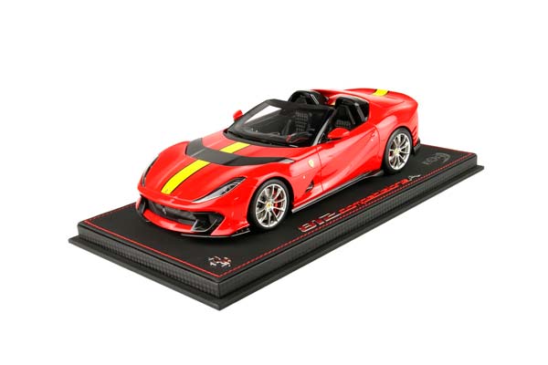 FERRARI 812 COMPETIZIONE A RED CORSA 322 / ФЕРРАРИ 812 КОМПЕТИЦИОНЕ А 322 1:18 КРАСНЫЙ
