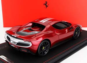 FERRARI 296 GTB ASSETTO FIORANO (2022) - CON VETRINA - WITH SHOWCASE, ROSSO FIORANO - RED MET SILVER — фото 2