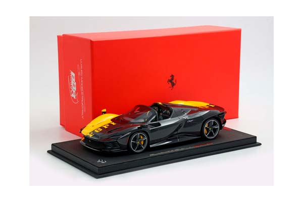 FERRARI SP3 DAYTONA 599+1 SPIDER - OPEN ROOF GIALLO MODENA AND CARBON FIBER / ФЕРРАРИ СП3 ДАЙТОНА 599+1 СПАЙДЕР 1:18 ЖЕЛТЫЙ — фото 8