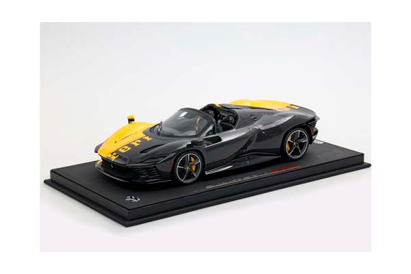 FERRARI SP3 DAYTONA 599+1 SPIDER - OPEN ROOF GIALLO MODENA AND CARBON FIBER / ФЕРРАРИ СП3 ДАЙТОНА 599+1 СПАЙДЕР 1:18 ЖЕЛТЫЙ