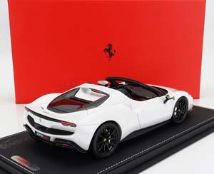 FERRARI 296 GTS SPIDER (2022) - CON VETRINA - WITH SHOWCASE, BIANCO CERVINO - WHITE — фото 2